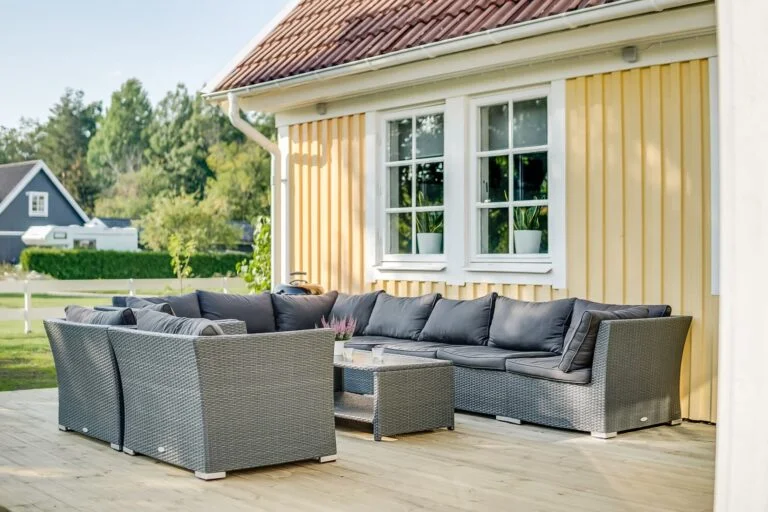 Byggnation av altan. Vibble Visby